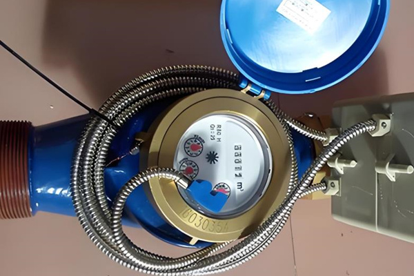 有線遠(yuǎn)傳水表漏水是什么原因？如何解決？